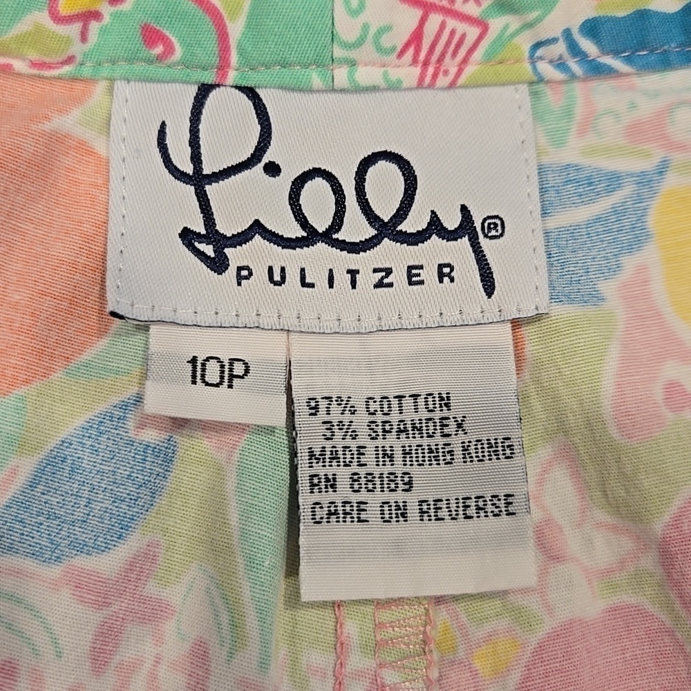 LILLY PULITZER FLORAL & CLOUDS CROPPED PANTS. SIZE 10 PETITE. - Picture 3 of 6